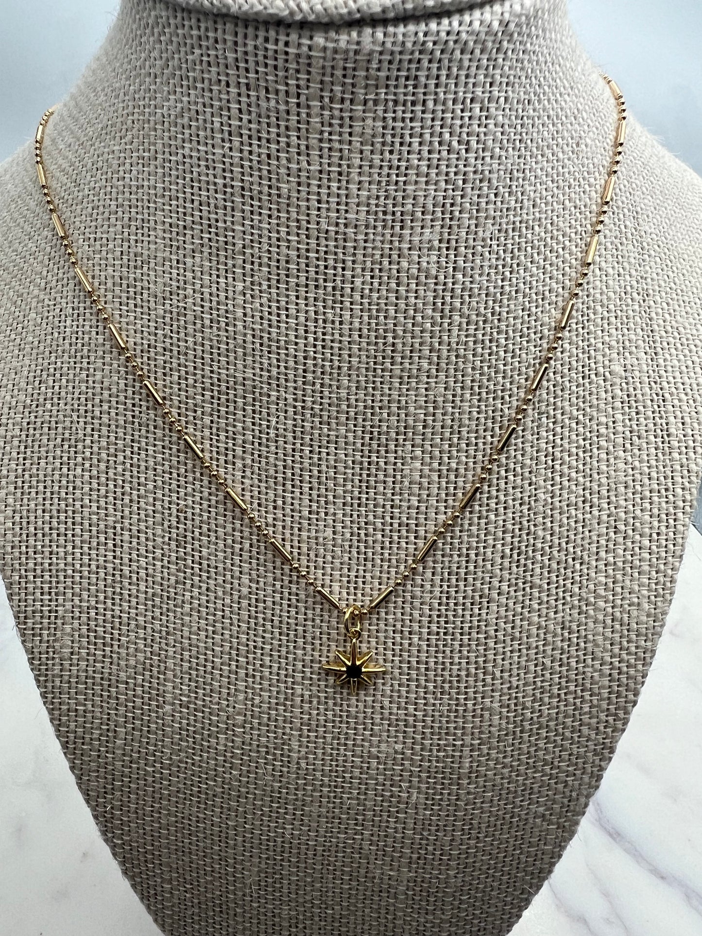 Stars out necklace